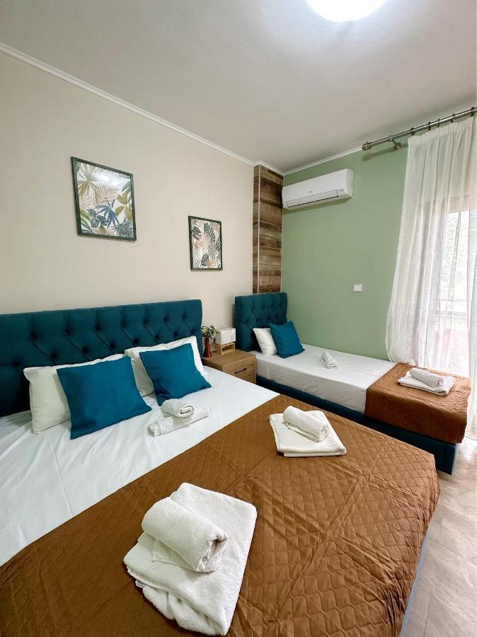 Hotel Palmera Сарти Экстерьер фото